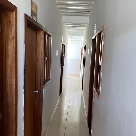 Hospedaje Valentina Inírida Exteriér fotografie
