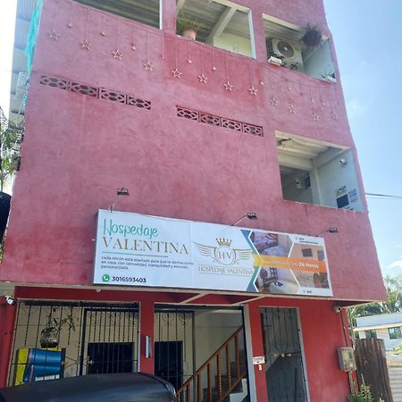 Hospedaje Valentina Inírida Exteriér fotografie